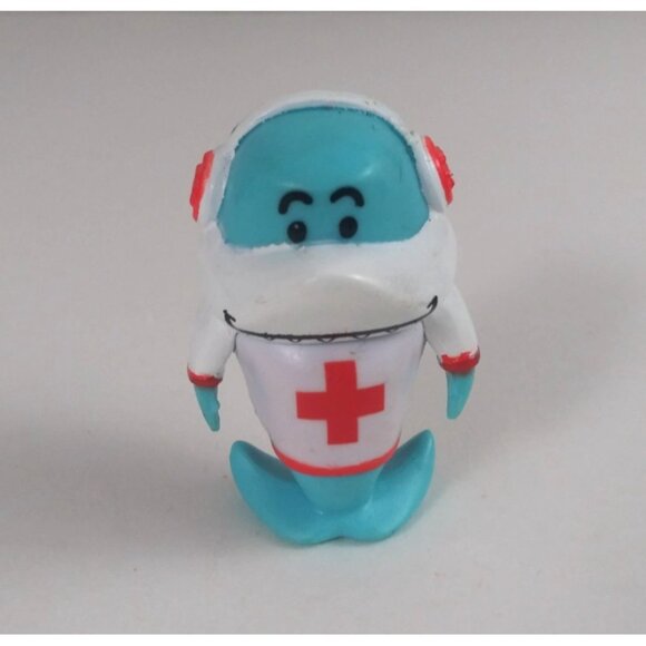 Bonkers Ryan's World Micro Mystery Figure Lifeguard Gill Shark 2" Toy Figure - Picture 1 of 6